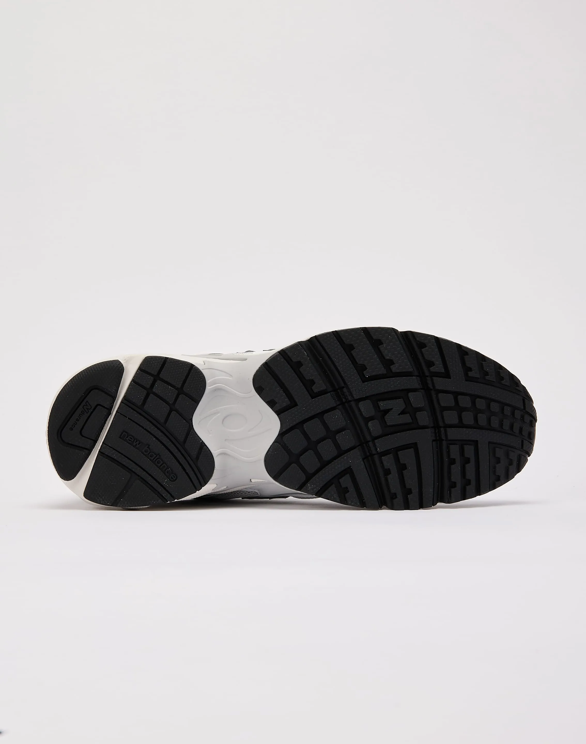 New Balance 725v1