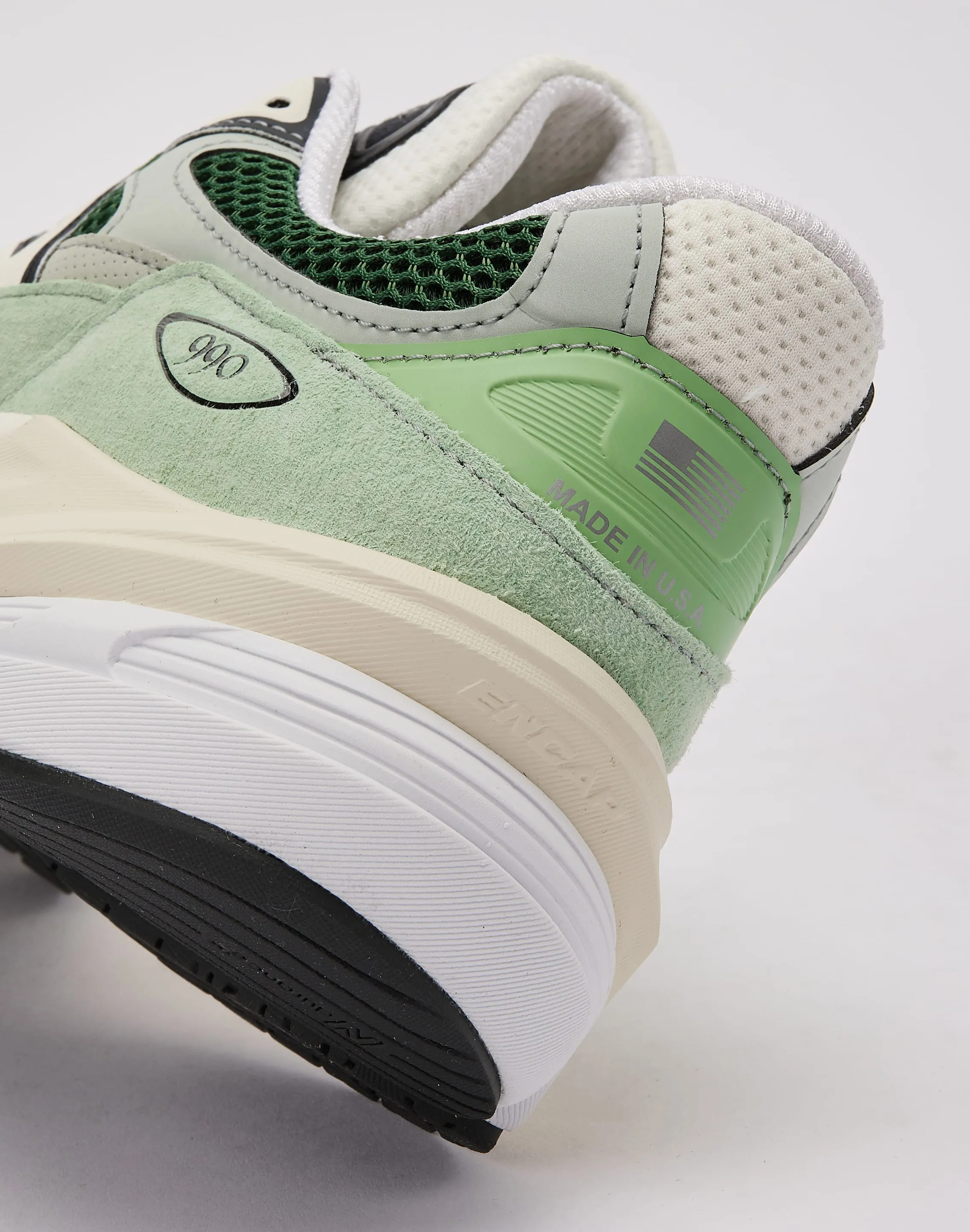 New Balance MADE In USA 990v6