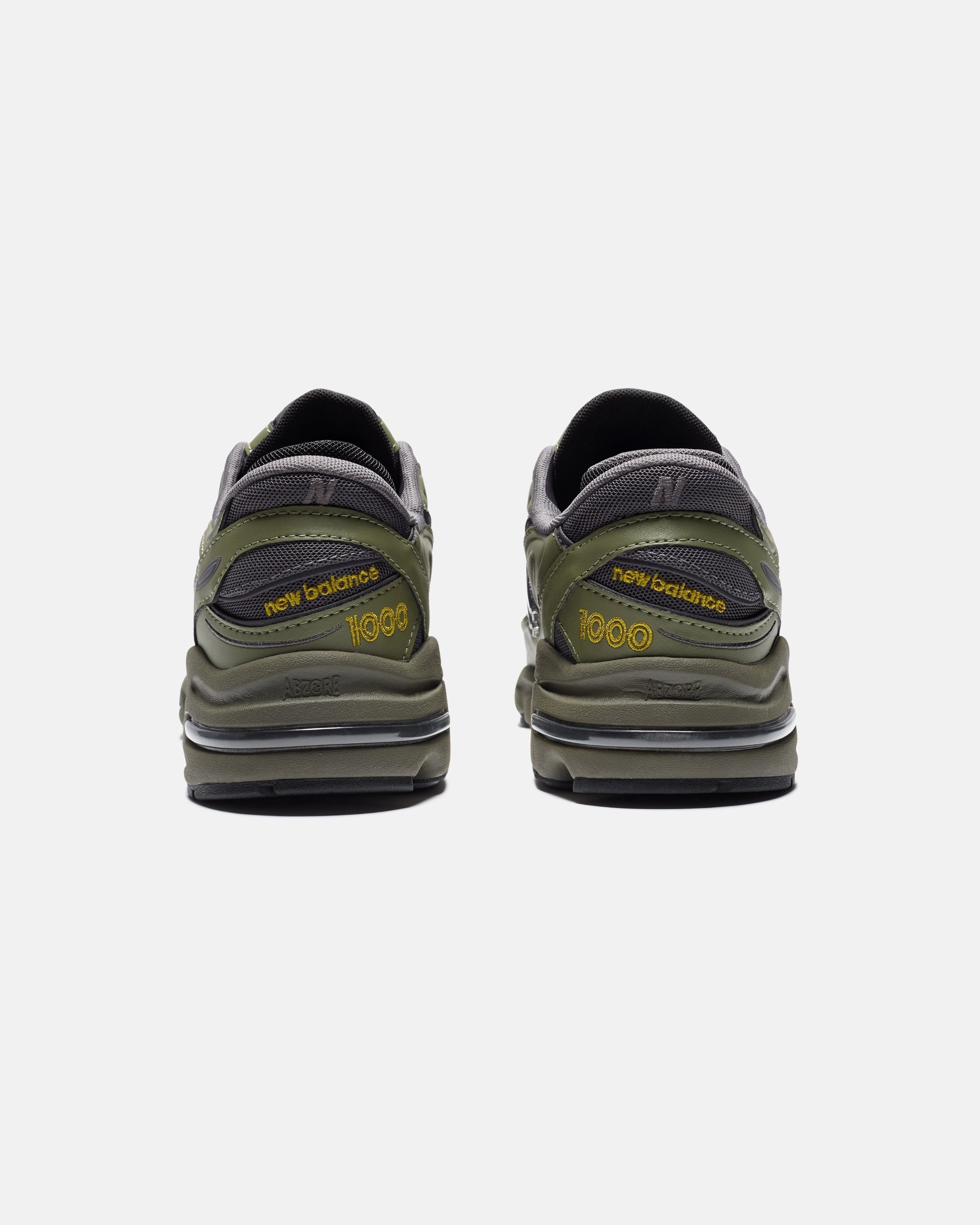 NEW BALANCE 1000 - DARKOLIVINE/ MAGNET Reebok Originals