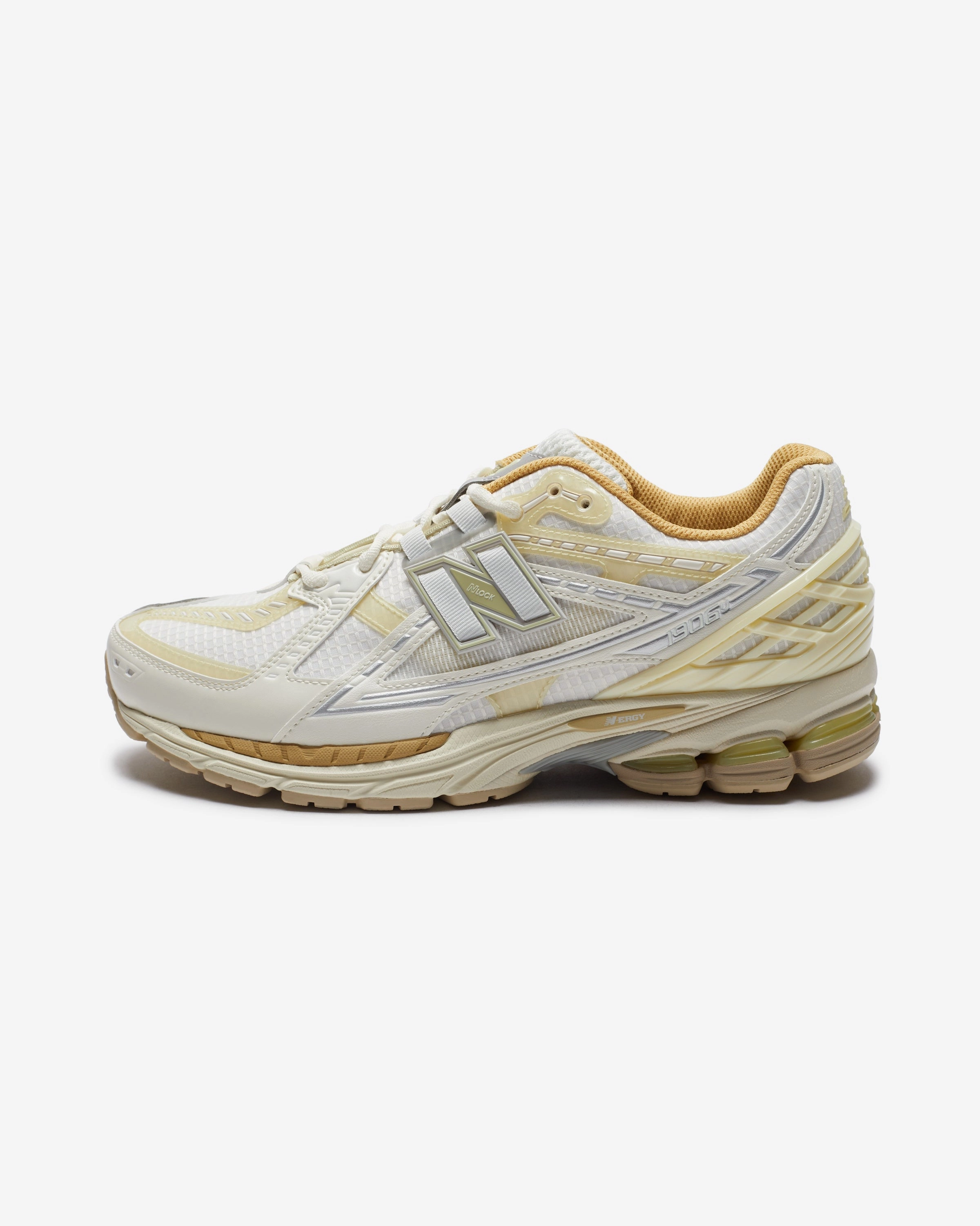 NEW BALANCE 1906 - WHITE/ BEIGE Reebok Originals