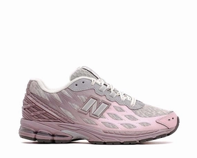 New Balance 1906 "Ice Wine" new balance men's versatile shoes collection