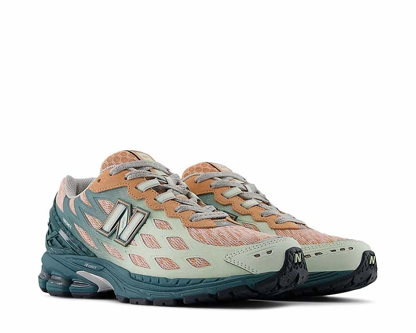New Balance 1906 "New Spruce" Nike Max 90 editions