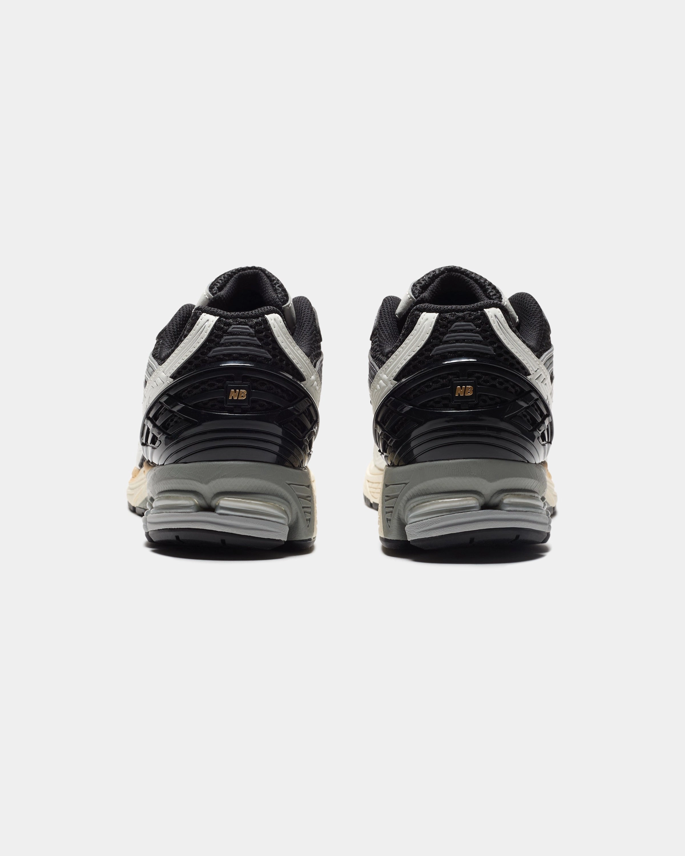 NEW BALANCE 1906 UTILTY - BLACK/ SEASALT Reebok Originals