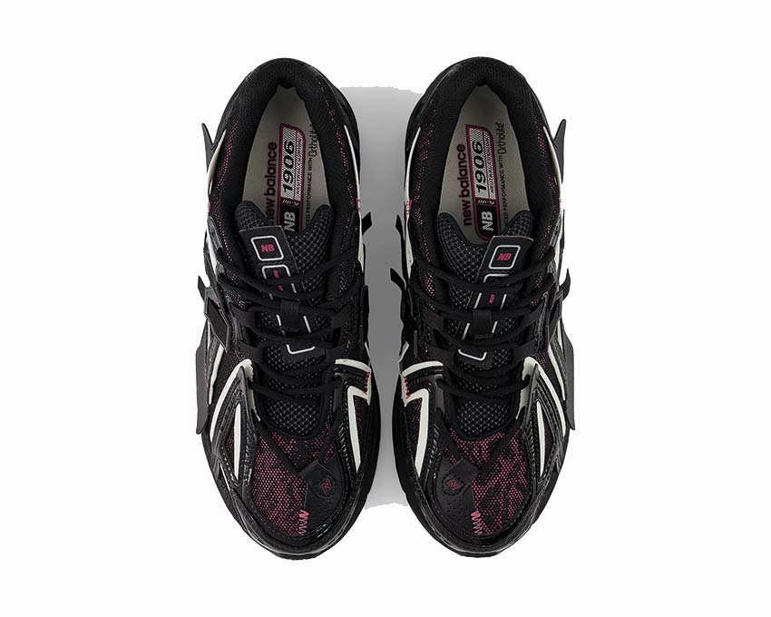 New Balance 1906A "Black" Lifestyle running shoes