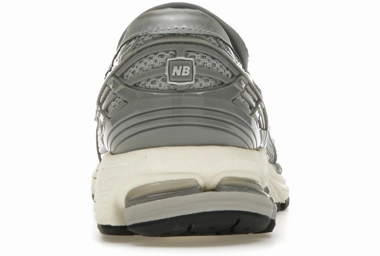 New Balance 1906L Metallic Silver Everyday comfort kicks