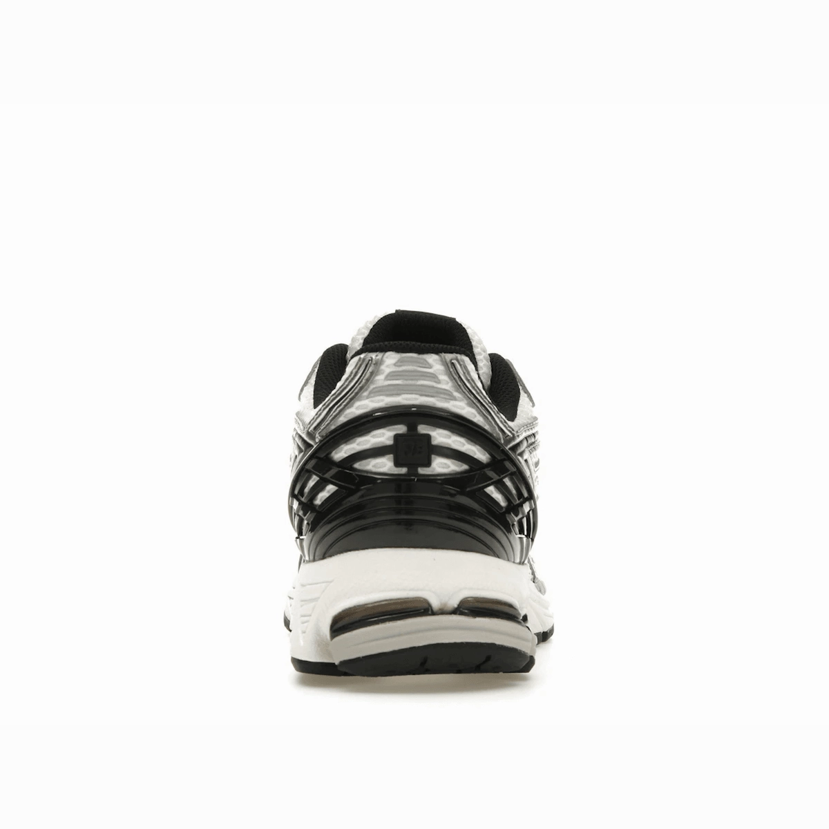 New Balance 1906R Silver Black Everyday comfort kicks