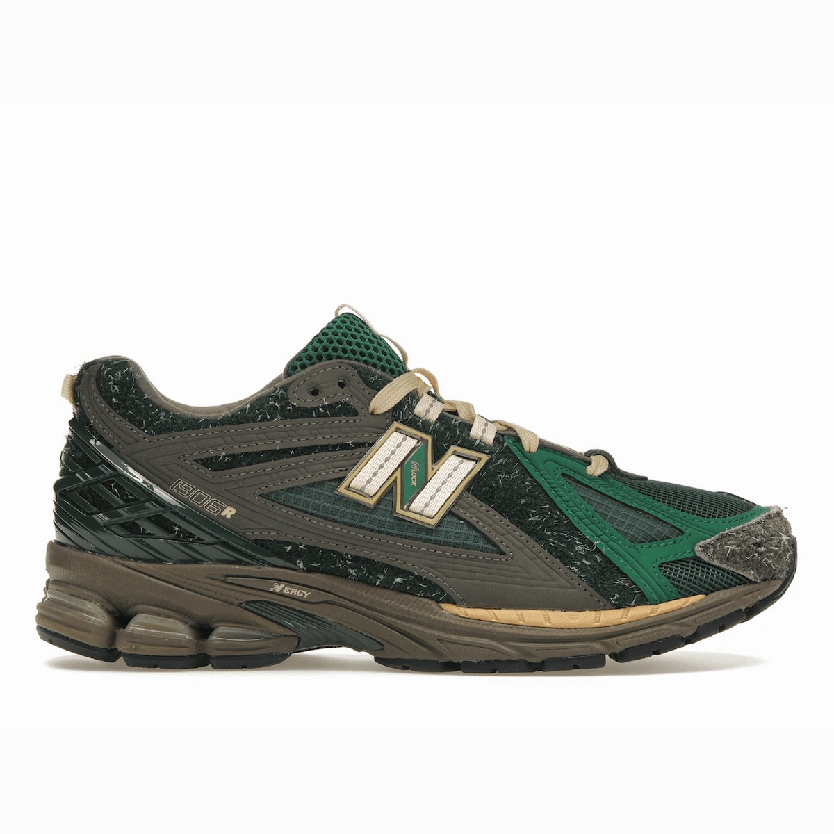 New Balance 1906R size? Exclusive Diamond District Pack Green Everyday 1906R retro runners