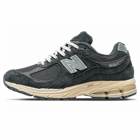 New Balance 2002R 'Black Dark Grey' All-purpose NB 2002R trainers