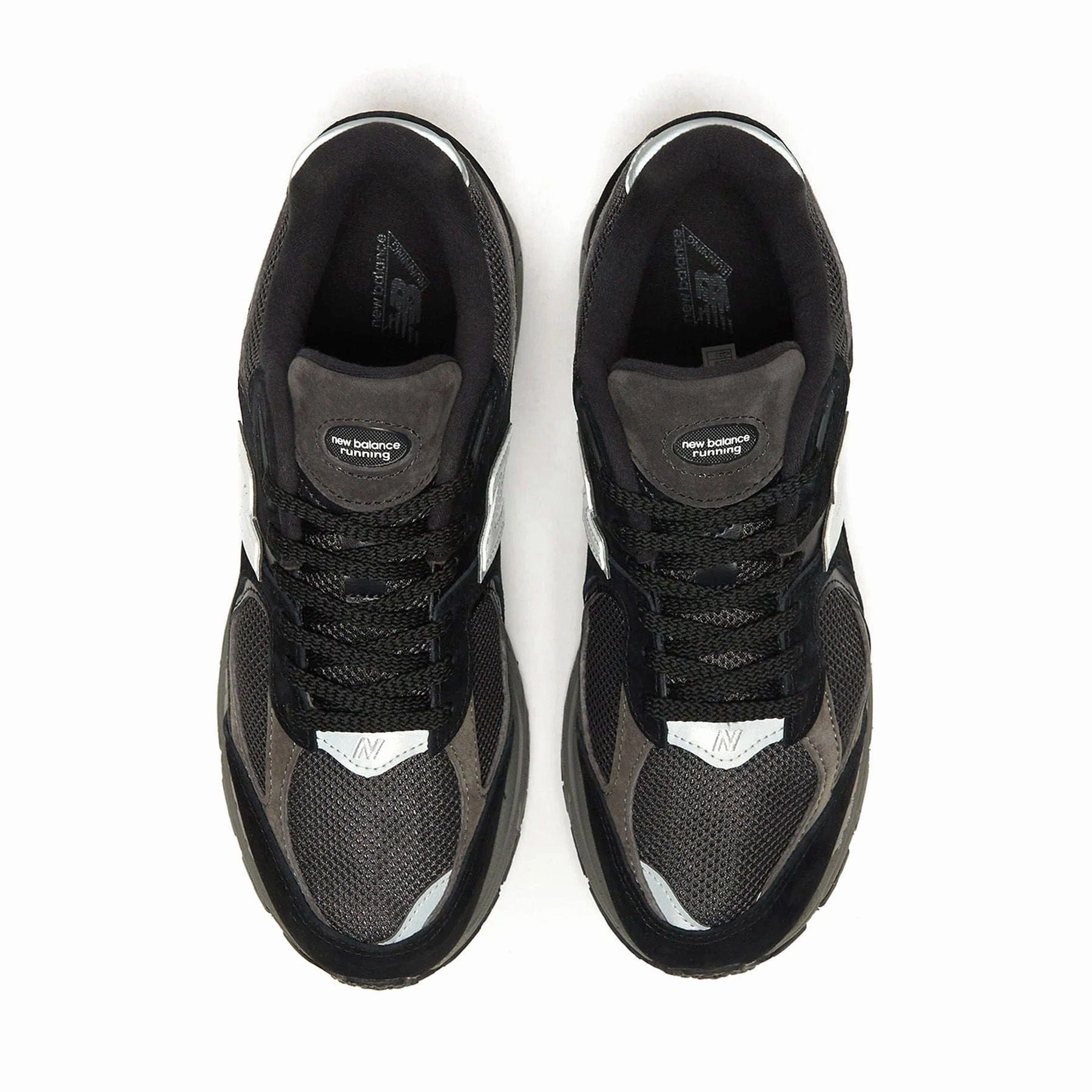 New Balance 2002R 'Black Dark Grey White' Cushioned running footwear