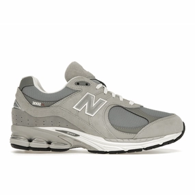 New Balance 2002R Gore-Tex Concrete New Balance 2002R daily shoes