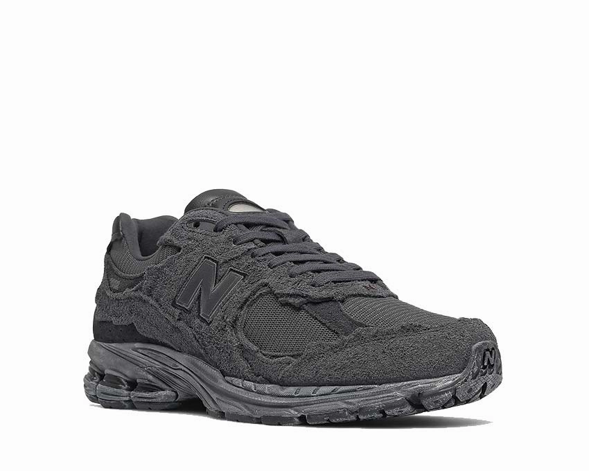 New Balance 2002R Protection Pack "Phantom" Lightweight training shoes