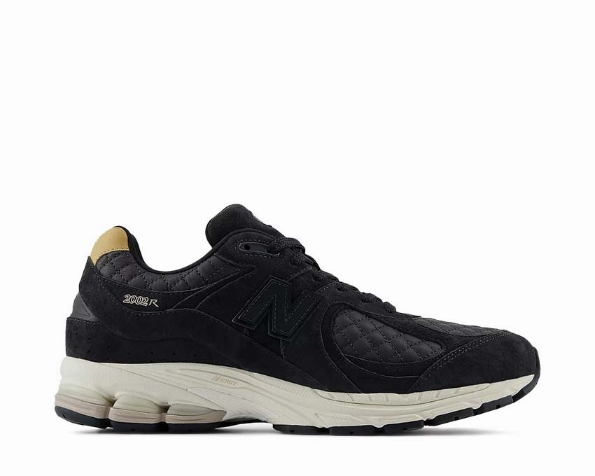 New Balance 2002R "Quilted Black" new balance men's versatile shoes collection