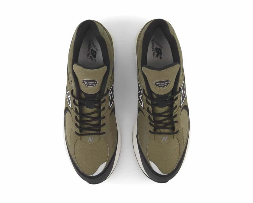 New Balance 2002RX Lightweight training shoes