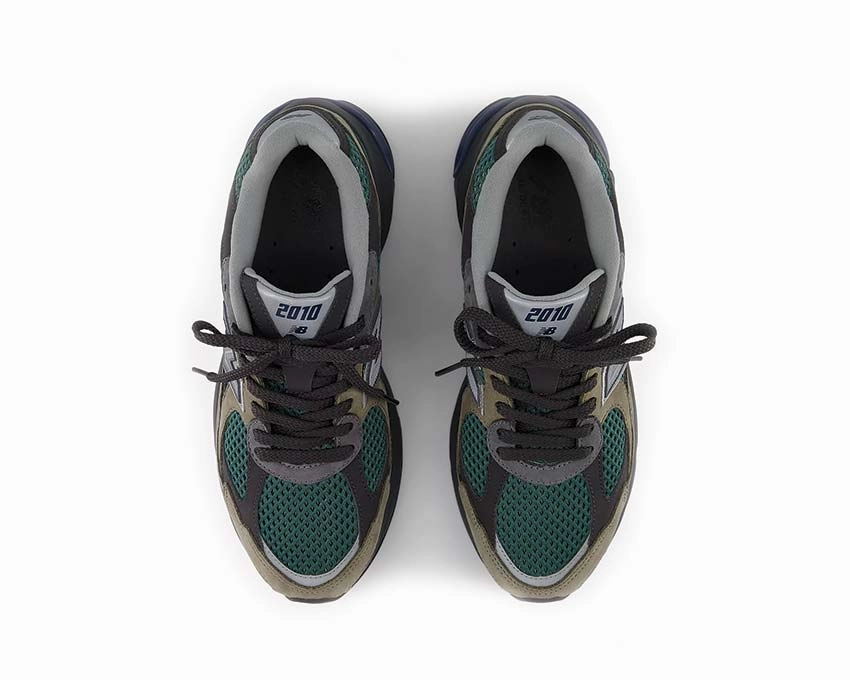 New Balance 2010 "Dockside" New Balance men's range
