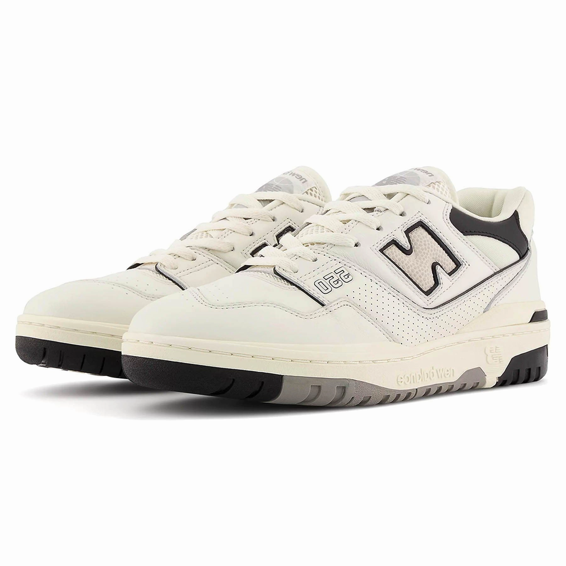 New Balance 550 'Cream Black' Vintage 550 sneakers