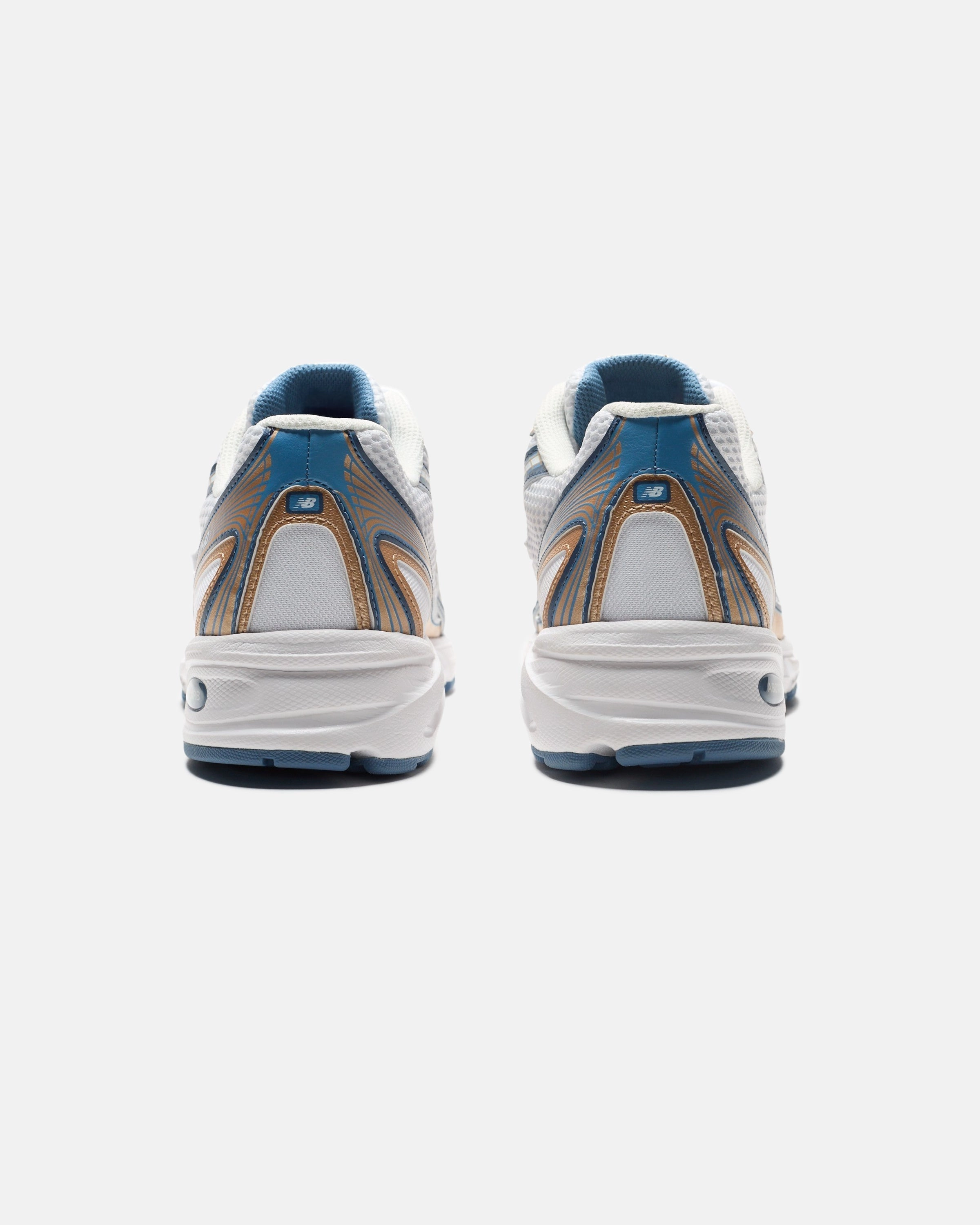NEW BALANCE 740 v2 - HERONBLUE Reebok Originals