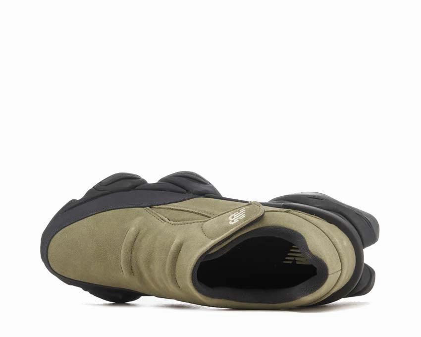 New Balance 8040 "Dark Olivine" Nike Max 90 editions