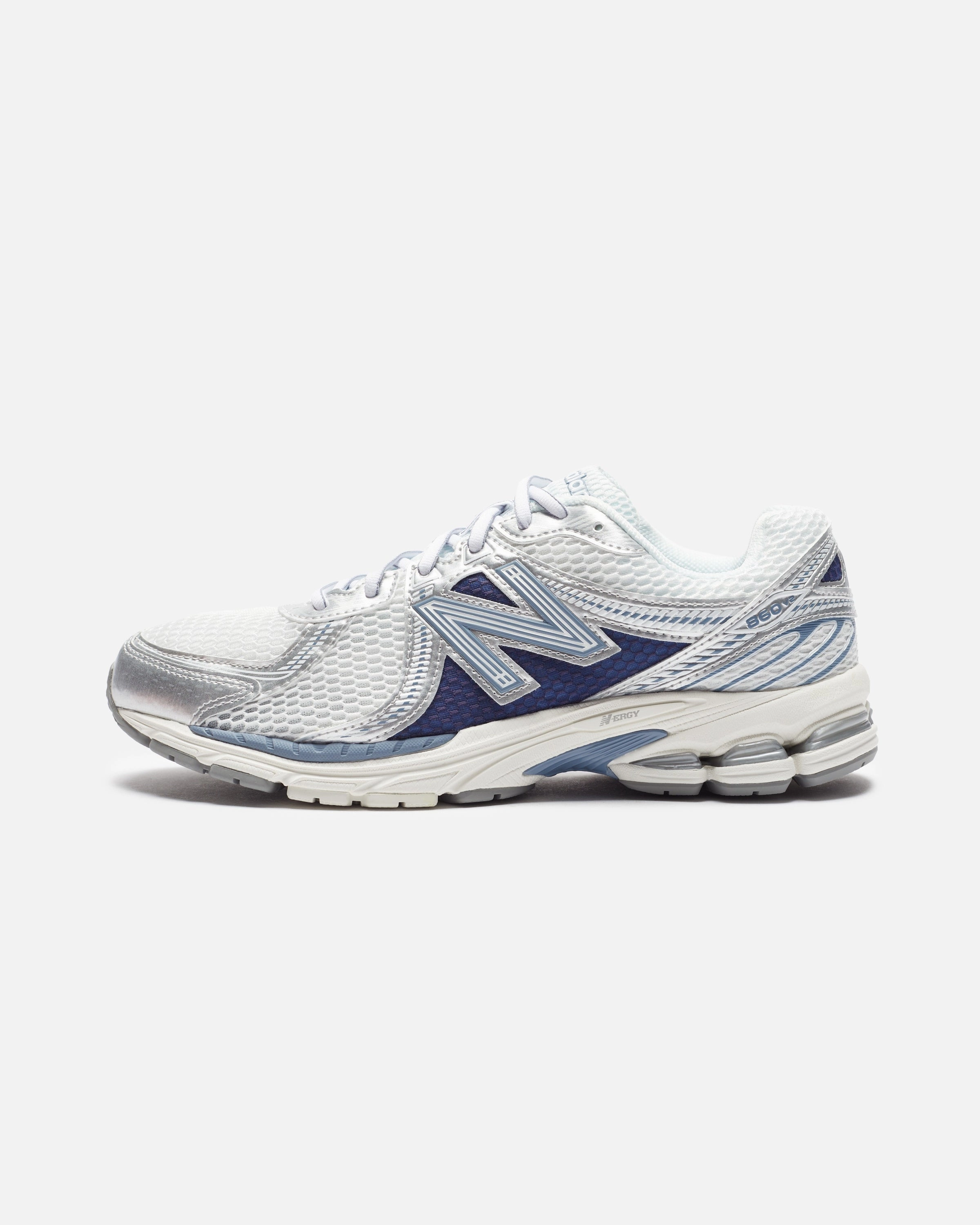 NEW BALANCE 860 v2 - SEASALT Reebok Originals