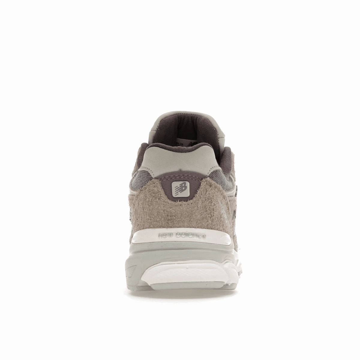 New Balance 990v3 MiUSA Levi's Elephant Skin New Balance 990 collection