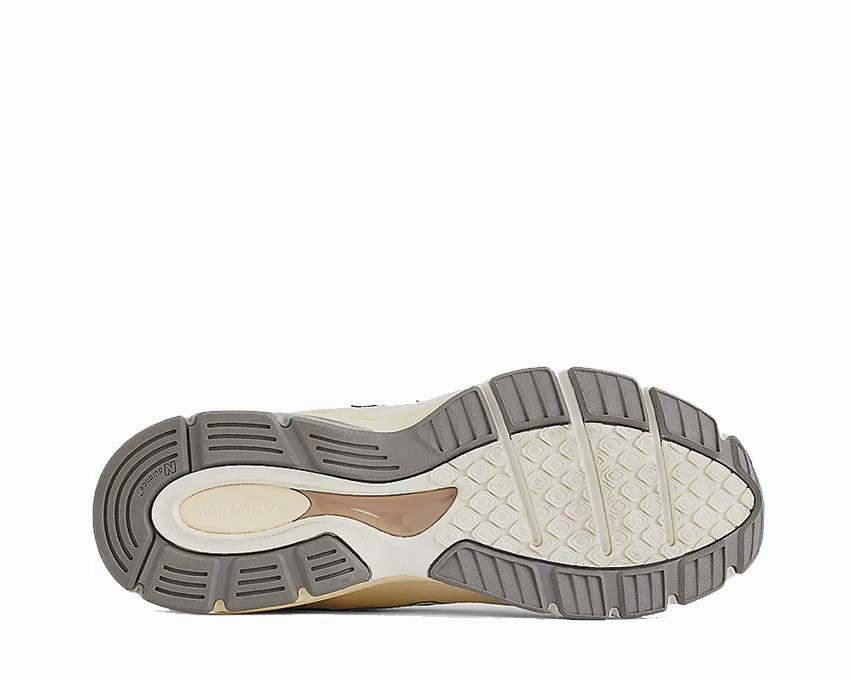 New Balance 990v4 Made in USA "Limestone" New Balance men's range