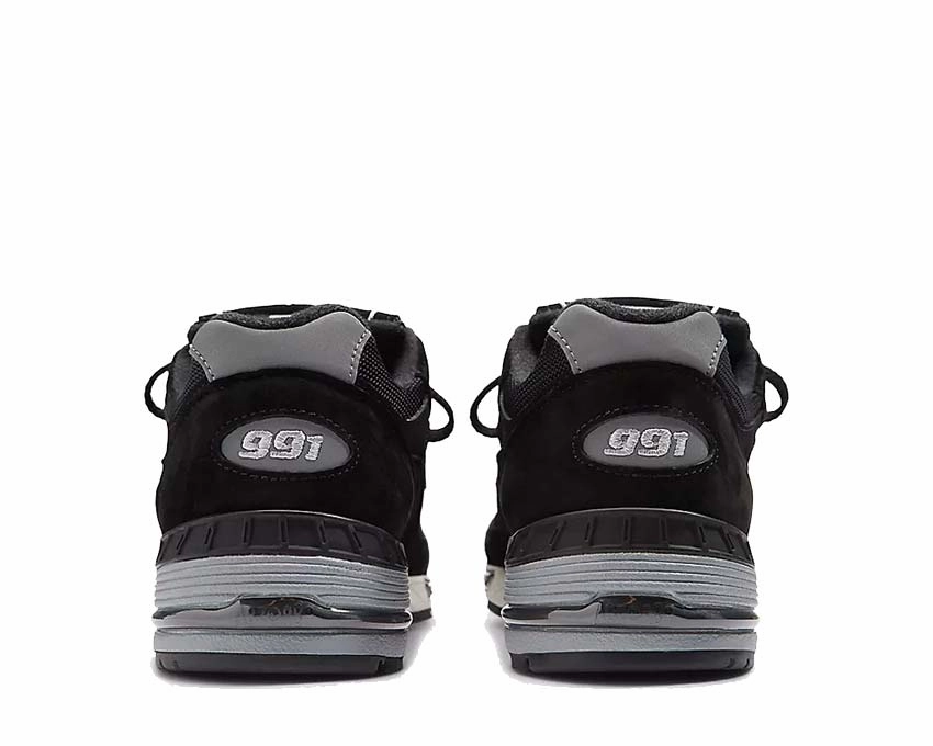 New Balance 991 Made in UK "Black Silver" New Balance men's range