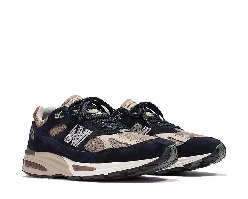 New Balance 991v2 UK "After Midnight" New Balance men's range