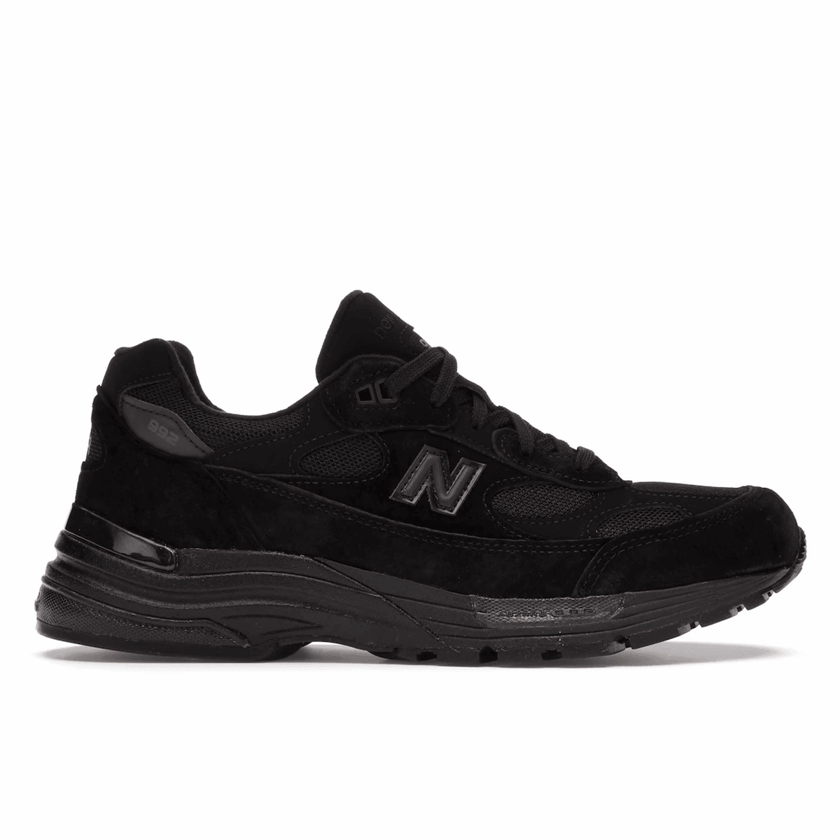 New Balance 992 Triple Black new balance 992 stylish men's sneakers
