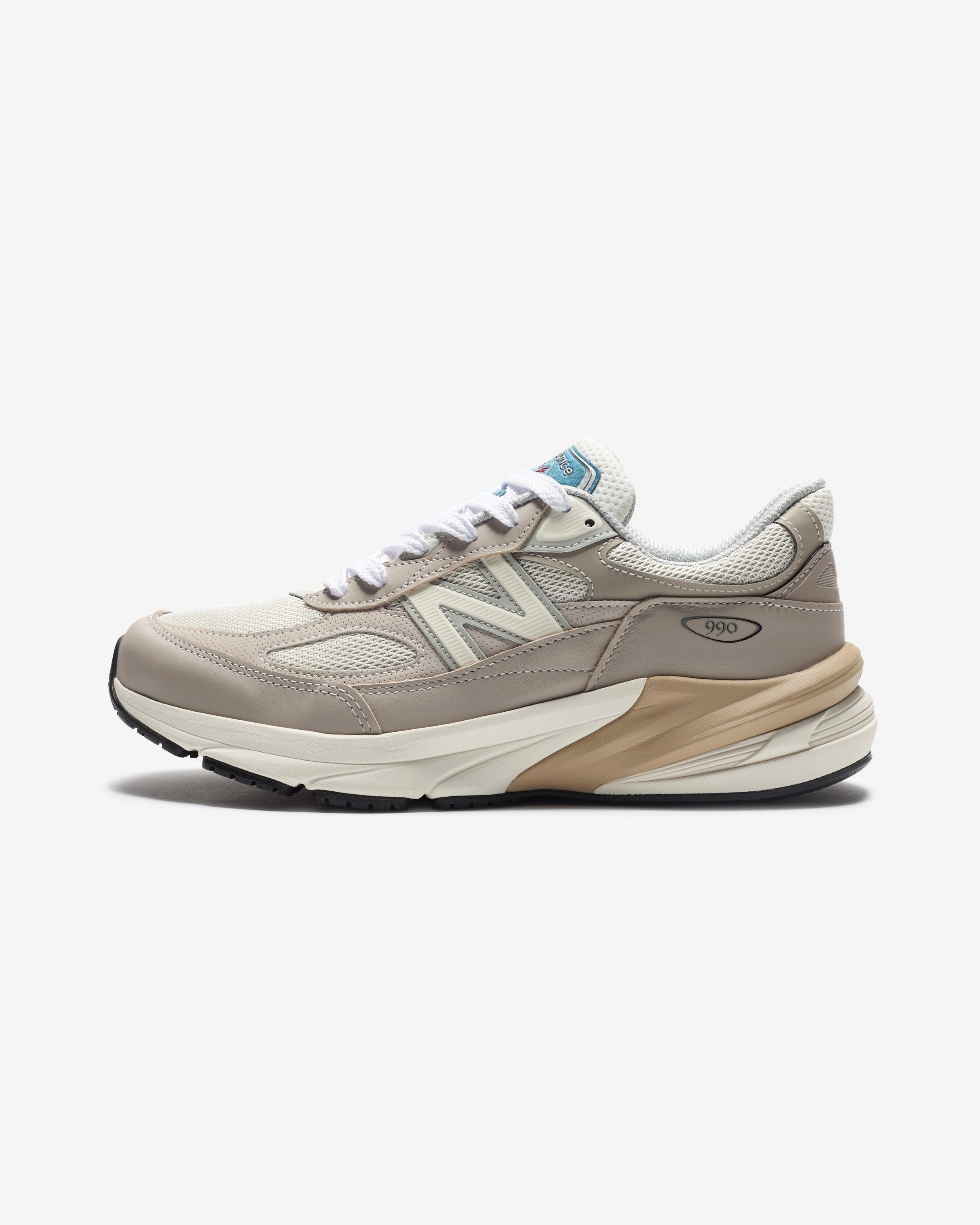NEW BALANCE 'MADE IN USA' 990v6 - LIGHTMUSHROOM Reebok Originals