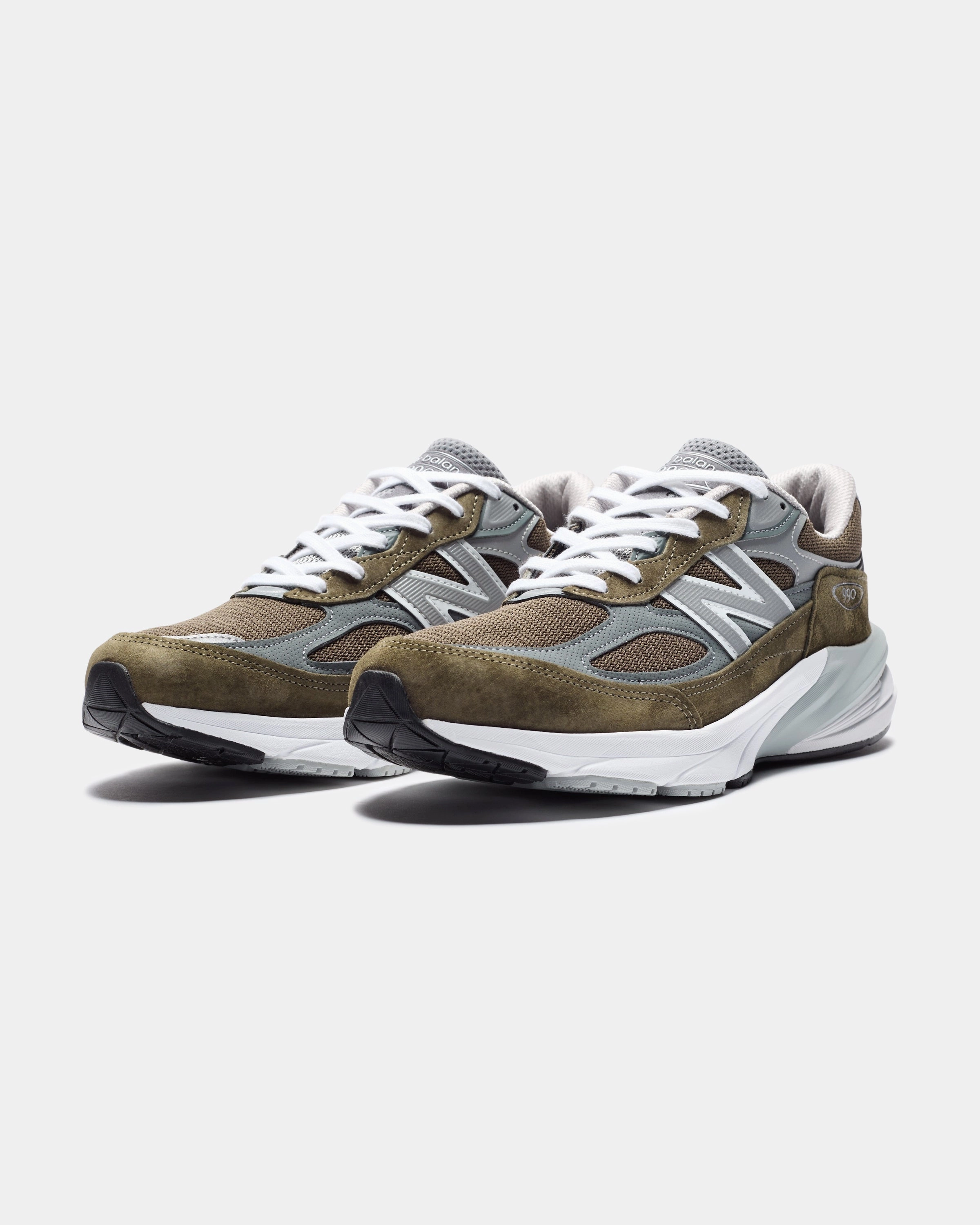 NEW BALANCE 'MADE IN USA' 990v6 - OLIVE reebok casual sport shoes durable