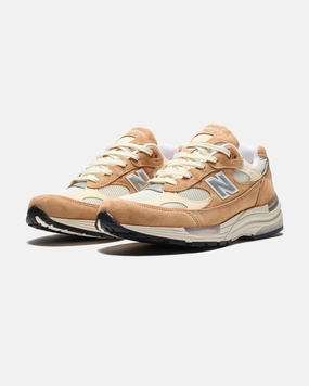 NEW BALANCE 'MADE IN USA' 992 - SWEETCARAMEL reebok casual sport shoes durable