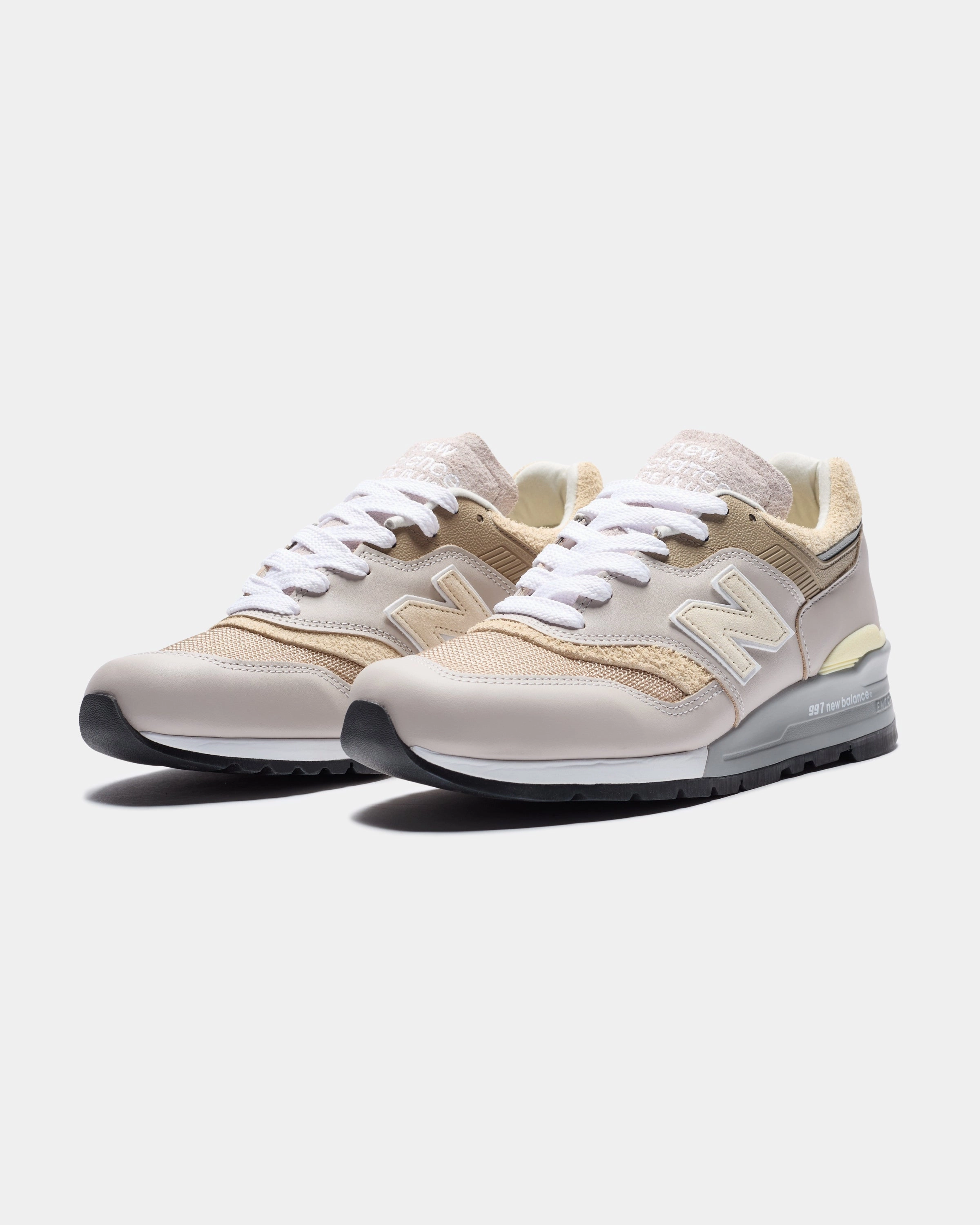 NEW BALANCE 'MADE IN USA' 997 - MOONROCK reebok casual sport shoes durable
