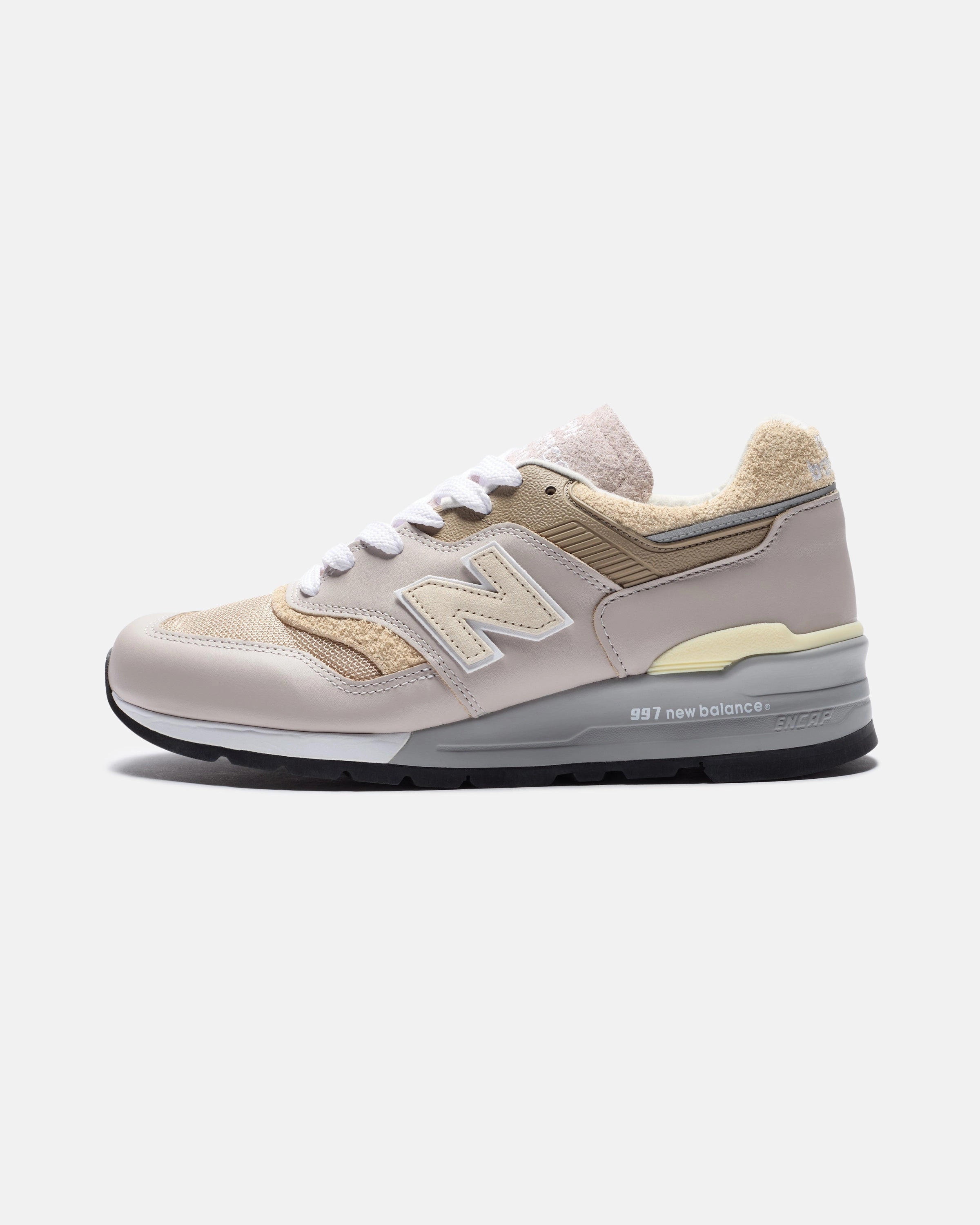 NEW BALANCE 'MADE IN USA' 997 - MOONROCK Reebok Originals