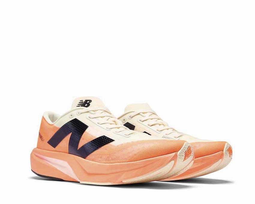 New Balance FuelCell Rebel V4 WMango Nike Max 90 editions