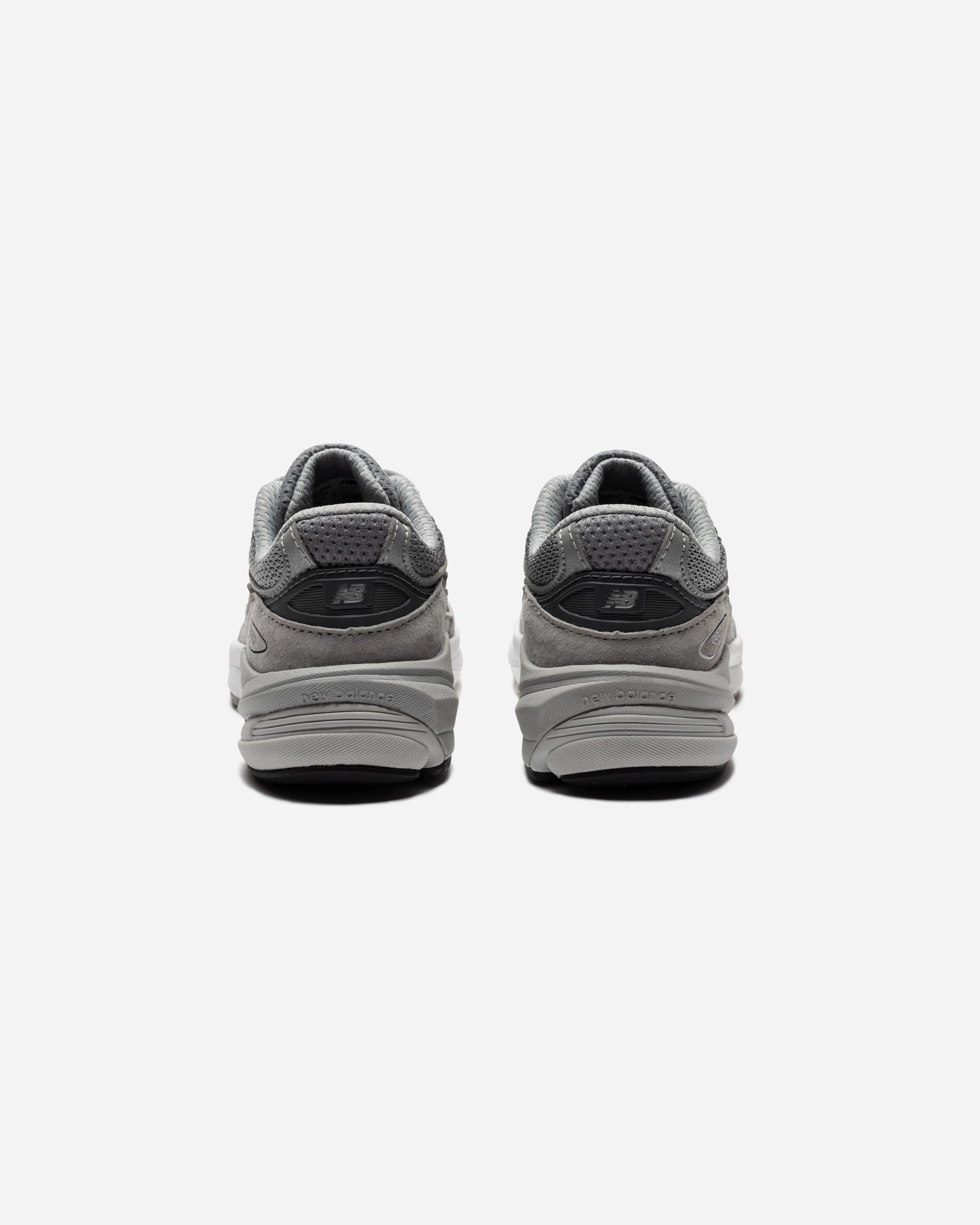 NEW BALANCE PS FUEL CELL 990v6 - GREY Reebok Originals
