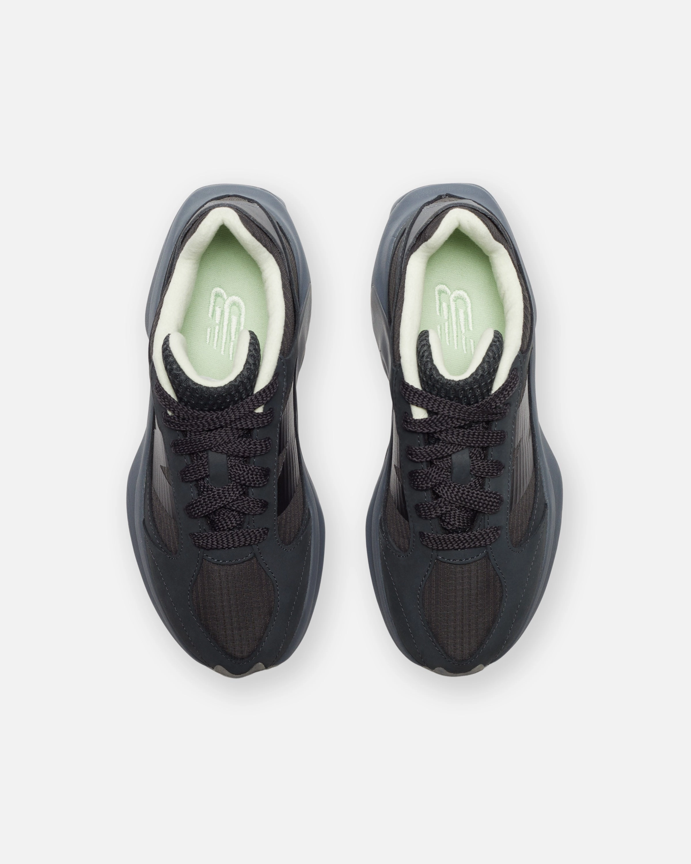 NEW BALANCE WARPED RUNNER - GREY Reebok Originals