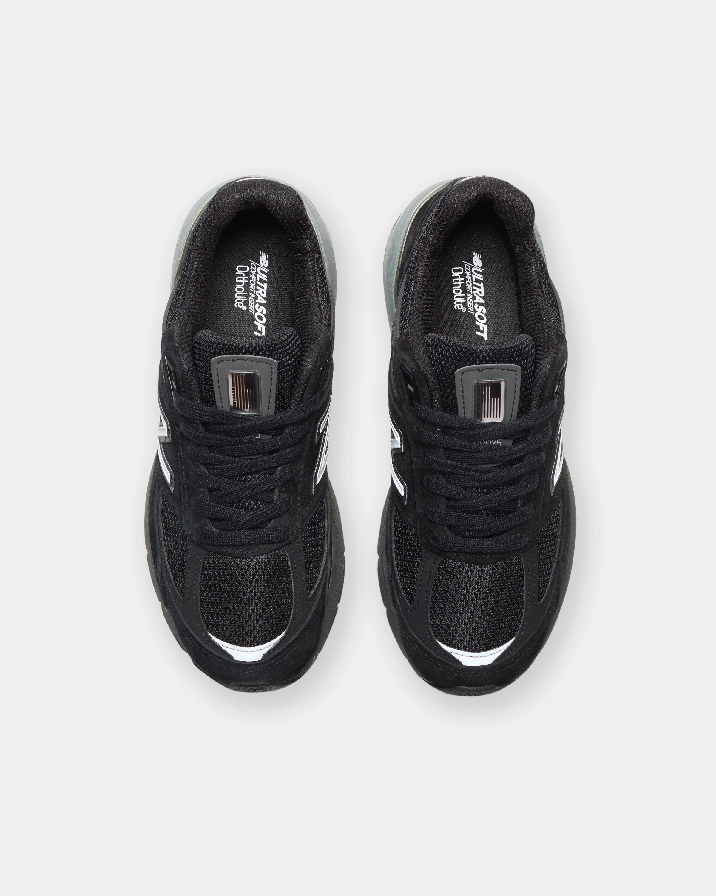 NEW BALANCE WOMEN'S 'MADE IN AMERICA' 990 - BLACK/SILVER Reebok Originals