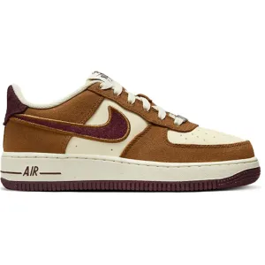 Nike Air Force 1 Low Light British Tan Burgundy Crush Nike Air Force 1 heritage shoes for everyday wear
