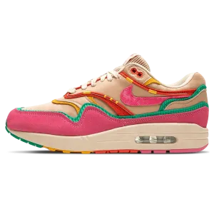 Nike Air Max 1 'Familia' Nike Air Max lifestyle sneakers with sport details