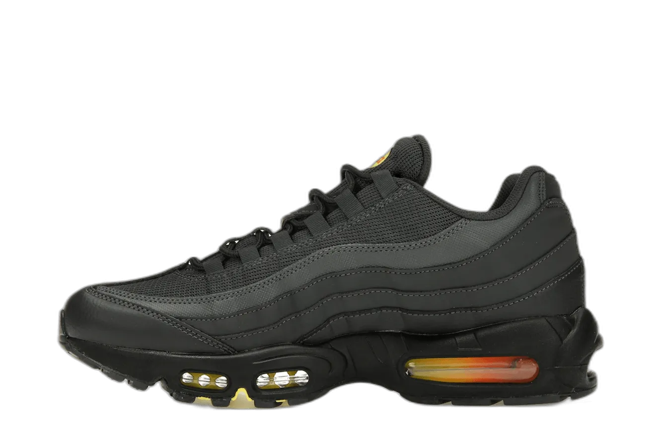 Nike Air Max 95 Anthracite Safety Orange Nike Air Max casual shoes