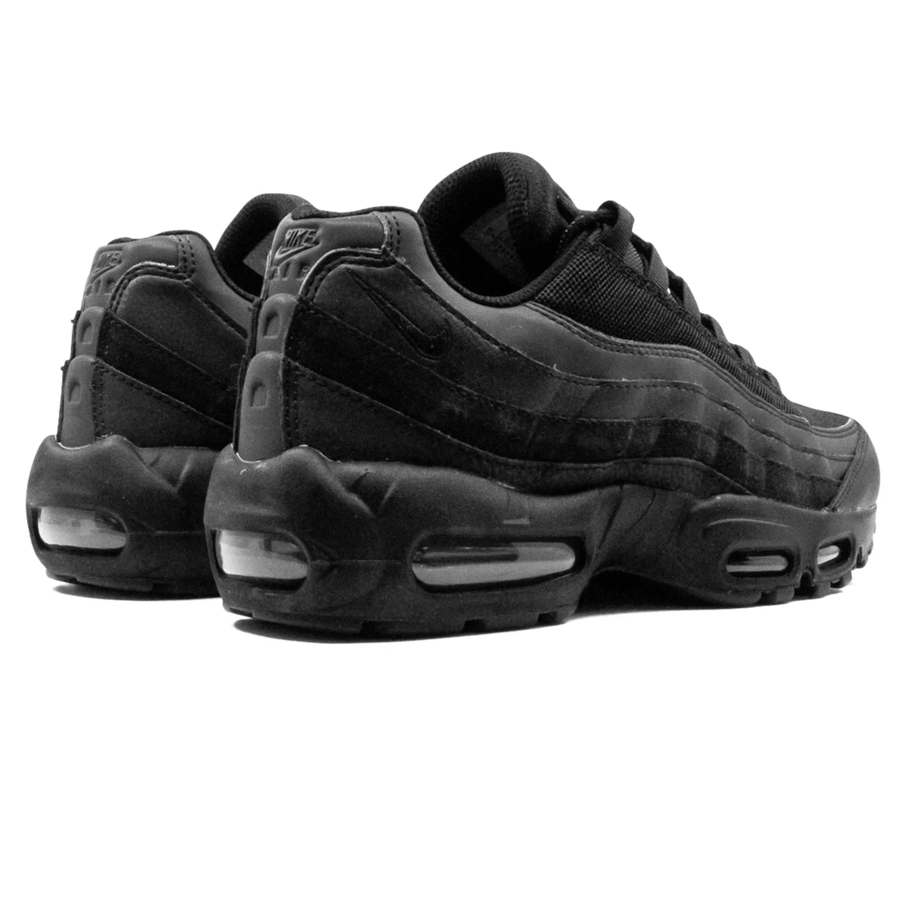 Nike Air Max 95 Essential 'Triple Black' Nike Max 95 versions