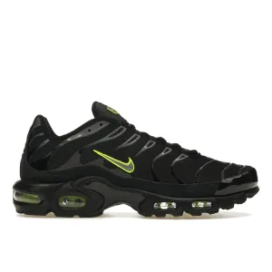 Nike Air Max Plus Black Volt nike tn air max plus iconic street style
