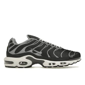 Nike Air Max Plus Greyscale Cool Grey nike tn air max plus iconic street style