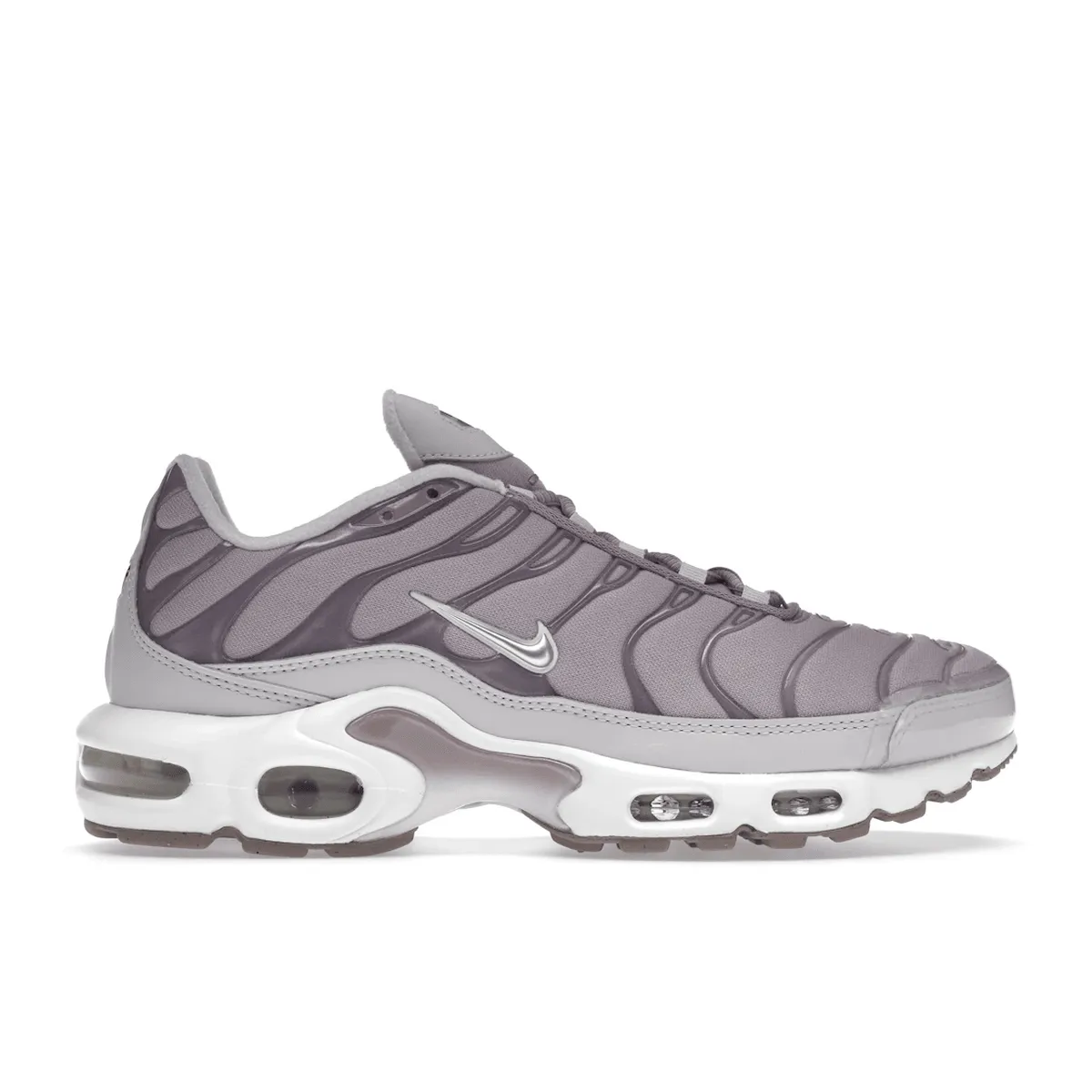 Nike Air Max Plus Plum Fog nike tn air max plus iconic street style