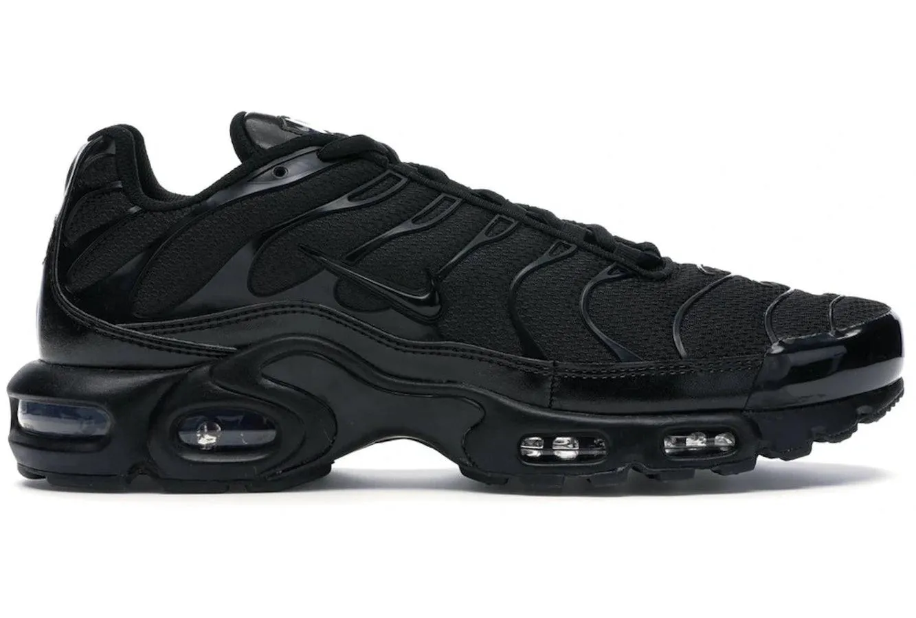 Nike Air Max Plus Triple Black nike tn air max plus iconic street style