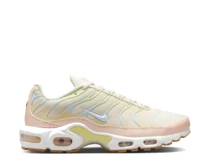 Nike Air Max Plus W "Crimson Tint" nike air max plus comfortable athletic shoes
