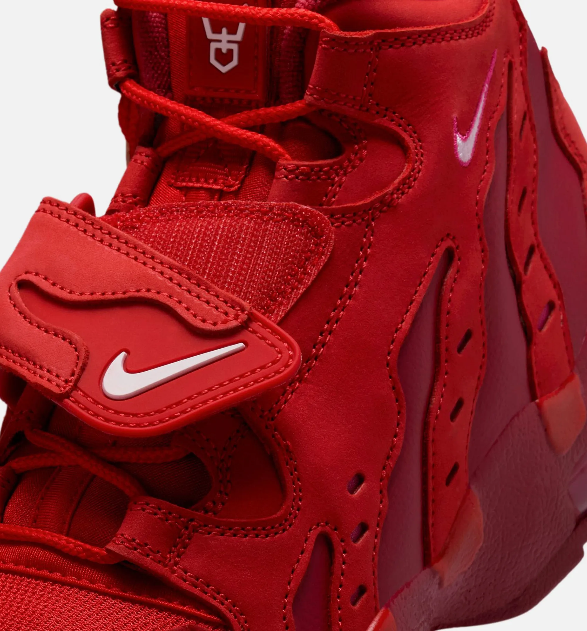 Nike Clothing Air Diamond Turf Max 96 Mens Lifestyle Shoe - University Red/White/Red Crush