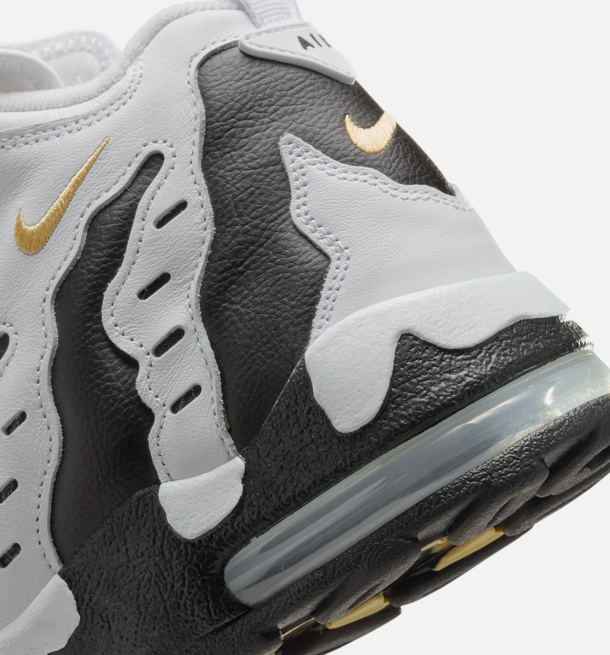 Nike Clothing Air DT Max '96 Colorado Away Mens Lifestyle Shoe - White/Black/Vegas Gold