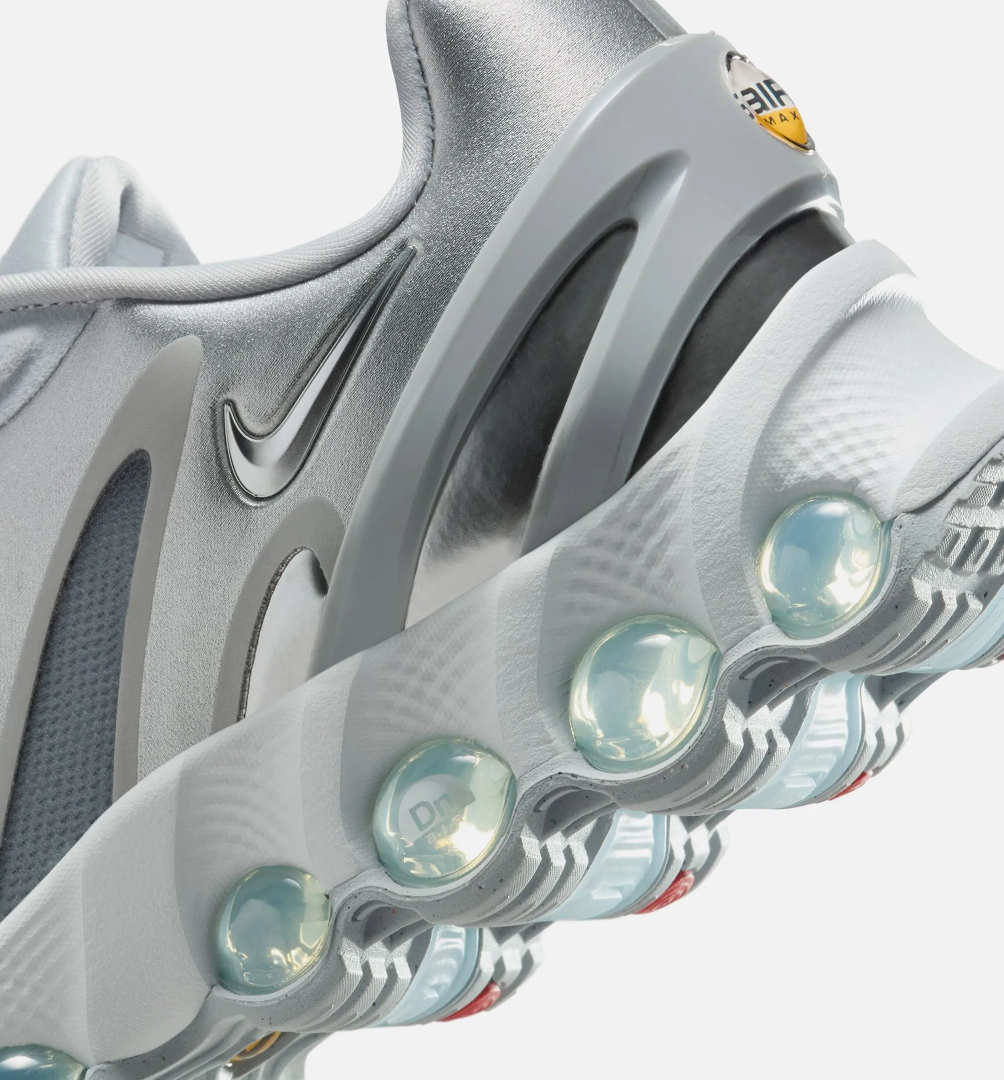 Nike Clothing Air Max DN8 Womens Lifestyle Shoe - Grey/Silver
