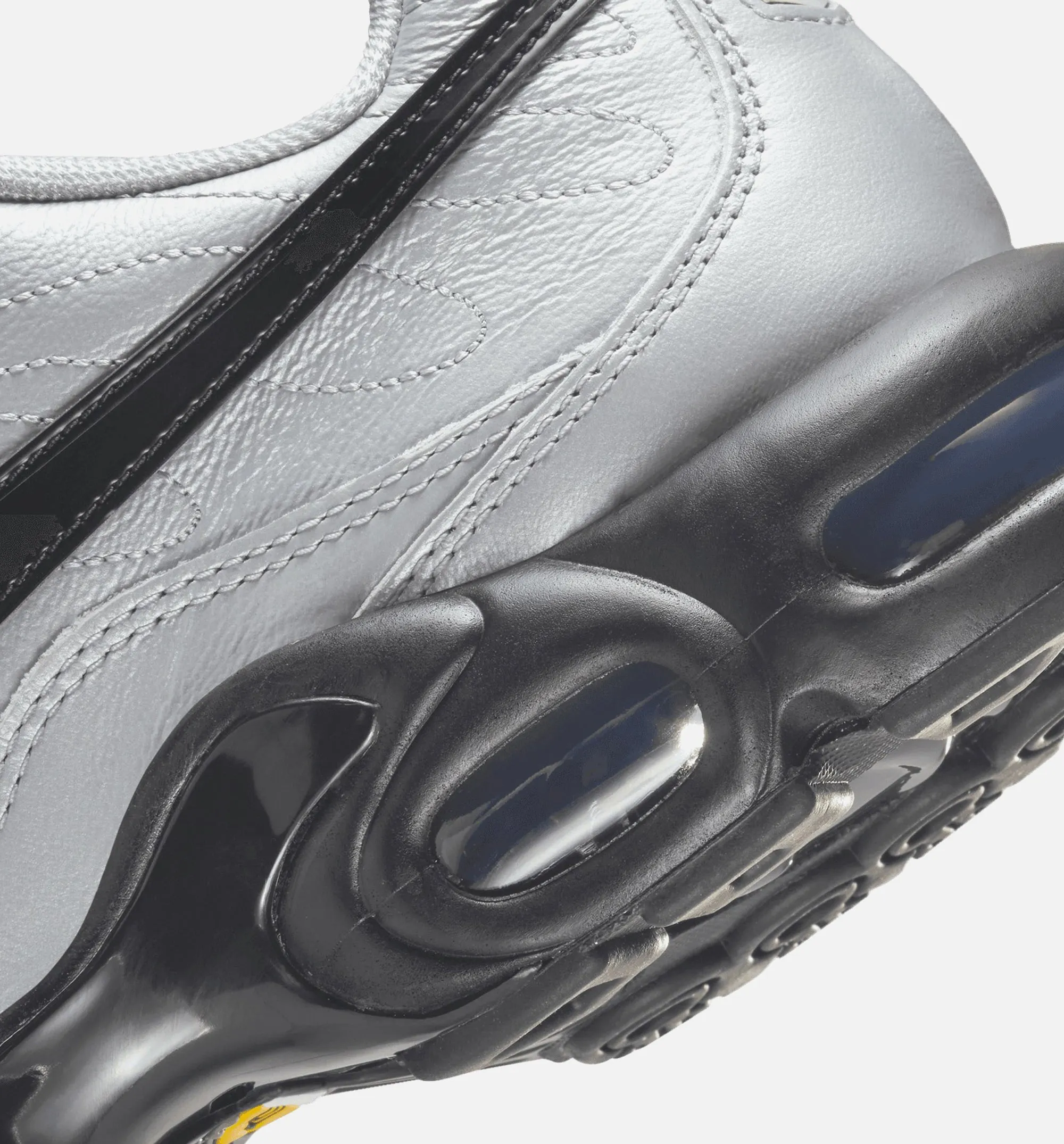 Nike Clothing Air Max Plus TNPO Wolf Grey Mens Lifestyle Shoe - Wolf Grey/Metallic Silver/Black