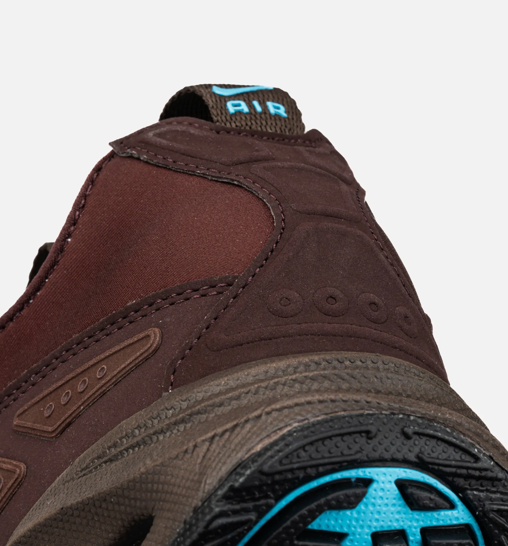 Nike Clothing Air Max SNDR Burgundy Crush Womens Lifestyle Shoe - Burgundy Crush/Baroque Brown/Dark Pony/Baltic Blue